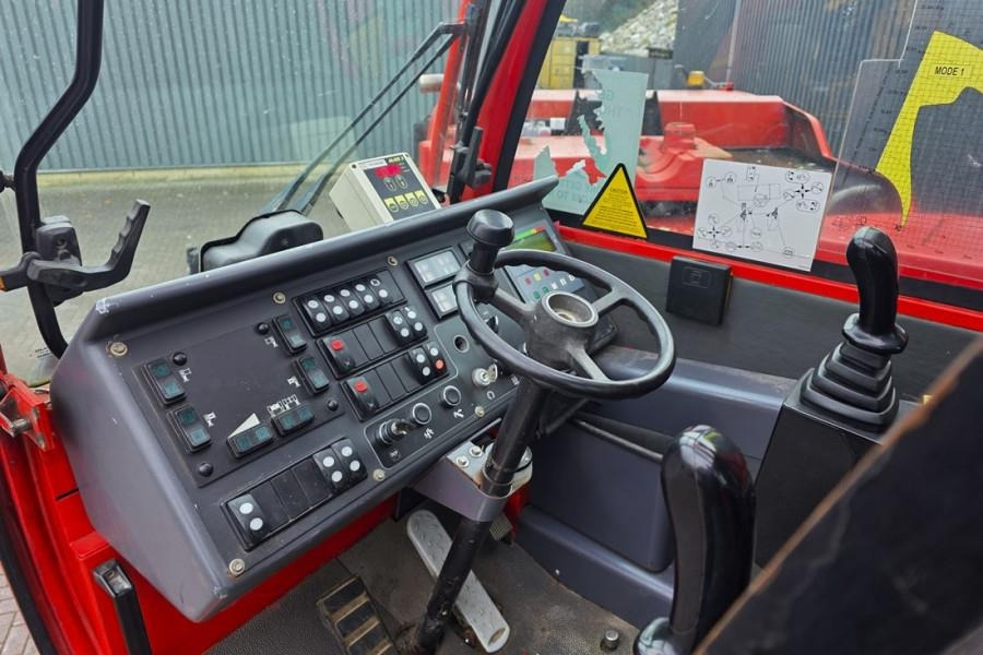 Terex AC35L Diesel, 4x4x4 Drive, 40t Capacity, 37.4m Mai - Maastikukraana: pilt 5 Terex AC35L Diesel, 4x4x4 Drive, 40t Capacity, 37.4m Mai - Maastikukraana: pilt 5