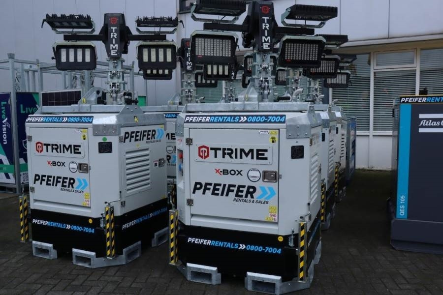 Trime X-BOX 4x320 LED Valid inspection, *Guarantee - Valgustorn: pilt 2 Trime X-BOX 4x320 LED Valid inspection, *Guarantee - Valgustorn: pilt 2