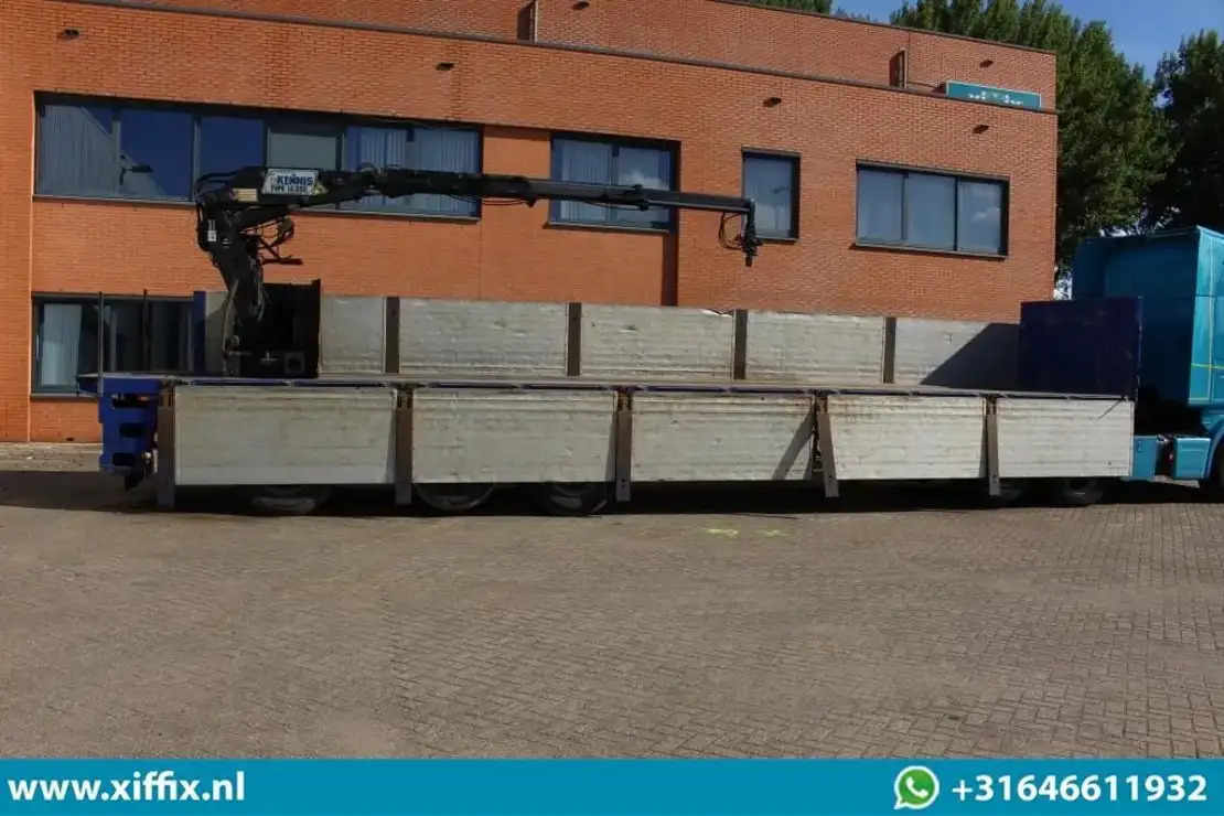 Floor 3-ass. Steenoplegger met Kennis 14 ton/mtr. Kraan / 13425 - Platvorm/ Madelpoolhaagis: pilt 4 Floor 3-ass. Steenoplegger met Kennis 14 ton/mtr. Kraan / 13425 - Platvorm/ Madelpoolhaagis: pilt 4
