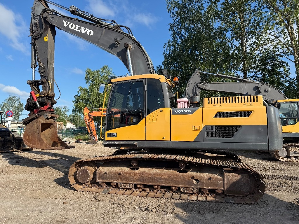 Volvo EC 250 D - Lintekskavaator: pilt 1 Volvo EC 250 D - Lintekskavaator: pilt 1