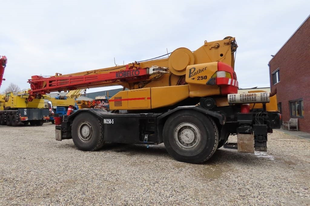 Kobelco RK 250-3 - Autokraana: pilt 4 Kobelco RK 250-3 - Autokraana: pilt 4