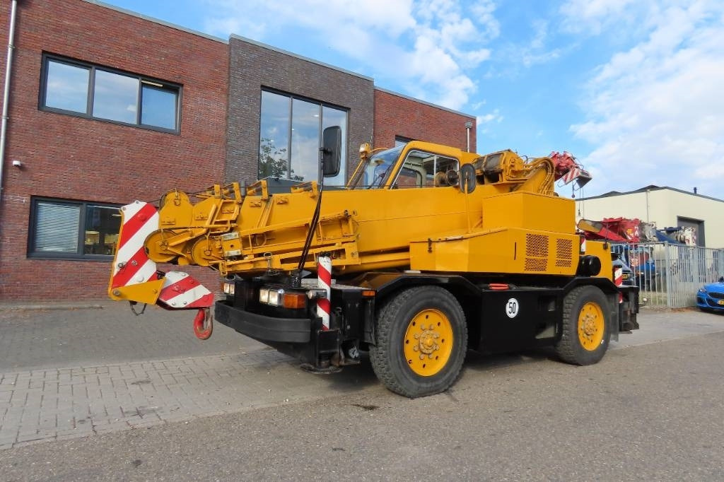 Kobelco RK 70 M2 - Autokraana: pilt 1 Kobelco RK 70 M2 - Autokraana: pilt 1