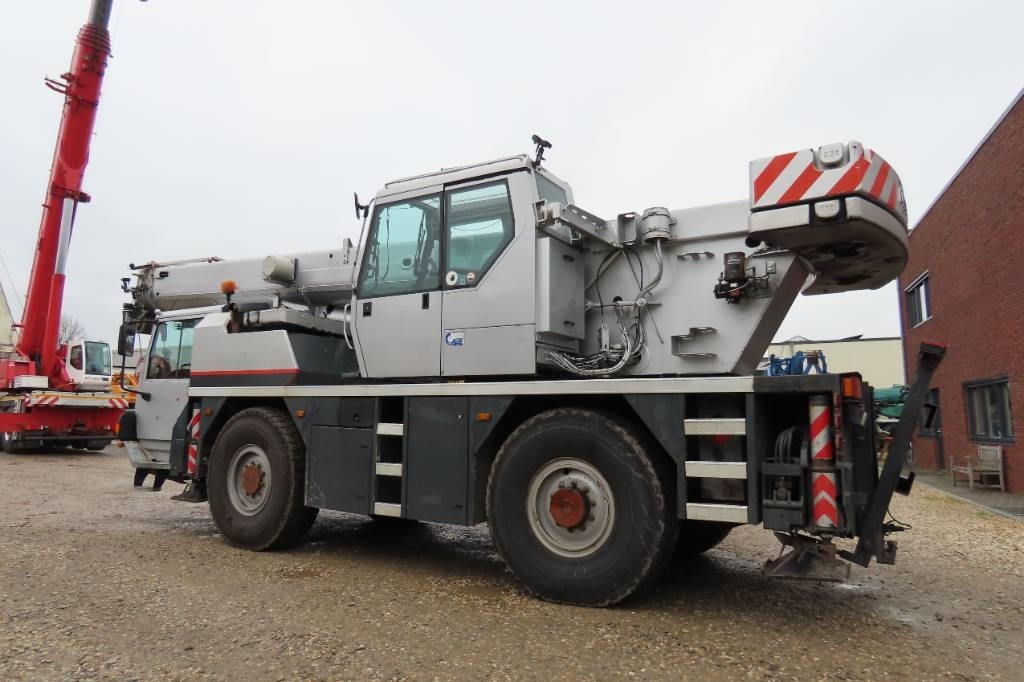 Liebherr LTM 1030/2 - Maastikukraana: pilt 4 Liebherr LTM 1030/2 - Maastikukraana: pilt 4