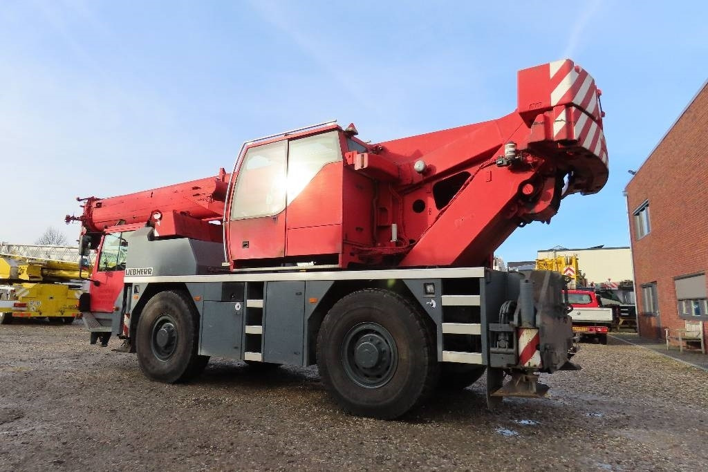 Liebherr LTM 1040-2.1 - Maastikukraana: pilt 4 Liebherr LTM 1040-2.1 - Maastikukraana: pilt 4