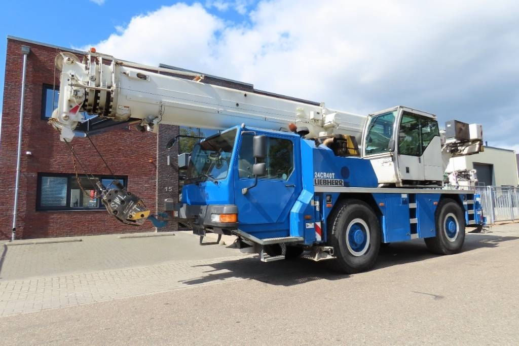 Liebherr LTM 1040-2.1 - Maastikukraana: pilt 1 Liebherr LTM 1040-2.1 - Maastikukraana: pilt 1