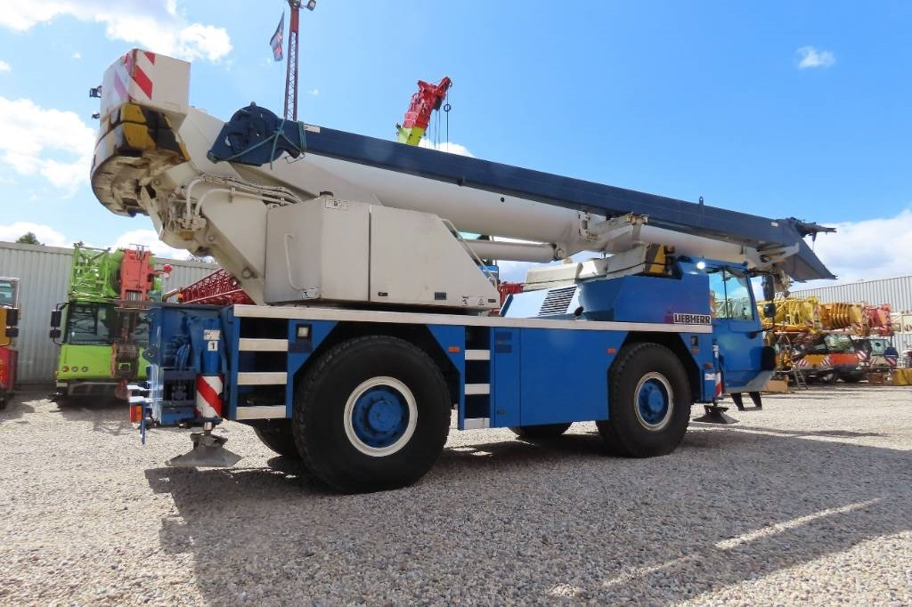 Liebherr LTM 1040-2.1 - Maastikukraana: pilt 3 Liebherr LTM 1040-2.1 - Maastikukraana: pilt 3