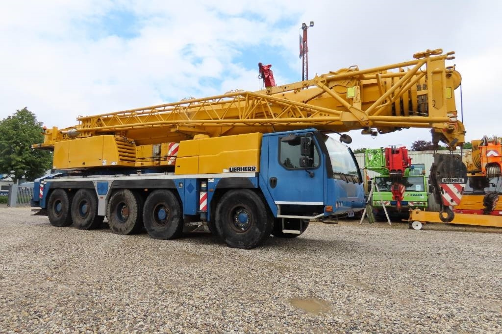 Liebherr LTM 1130-5.1 - Maastikukraana: pilt 2 Liebherr LTM 1130-5.1 - Maastikukraana: pilt 2