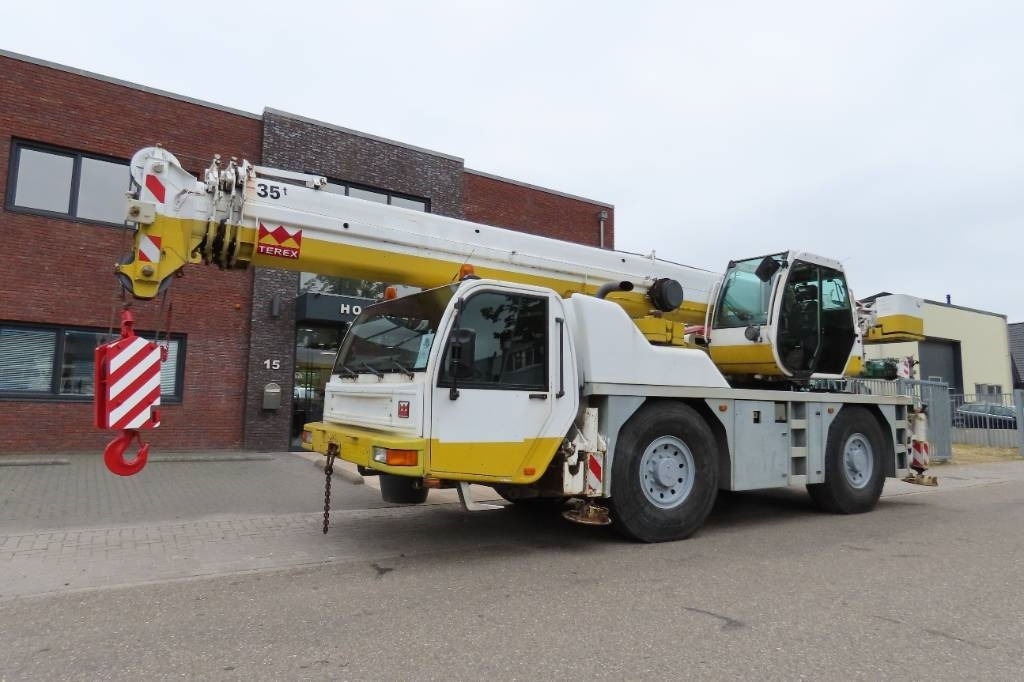 Terex PPM ATT 400/3 - Maastikukraana: pilt 1 Terex PPM ATT 400/3 - Maastikukraana: pilt 1