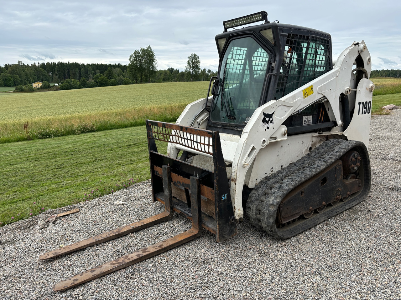 Bobcat T190 - Rataslaadur: pilt 1 Bobcat T190 - Rataslaadur: pilt 1