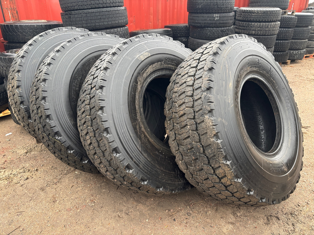 Bridgestone V-steel Snow Wedge - Rehv - Ehitusmasinad: pilt 1 Bridgestone V-steel Snow Wedge - Rehv - Ehitusmasinad: pilt 1