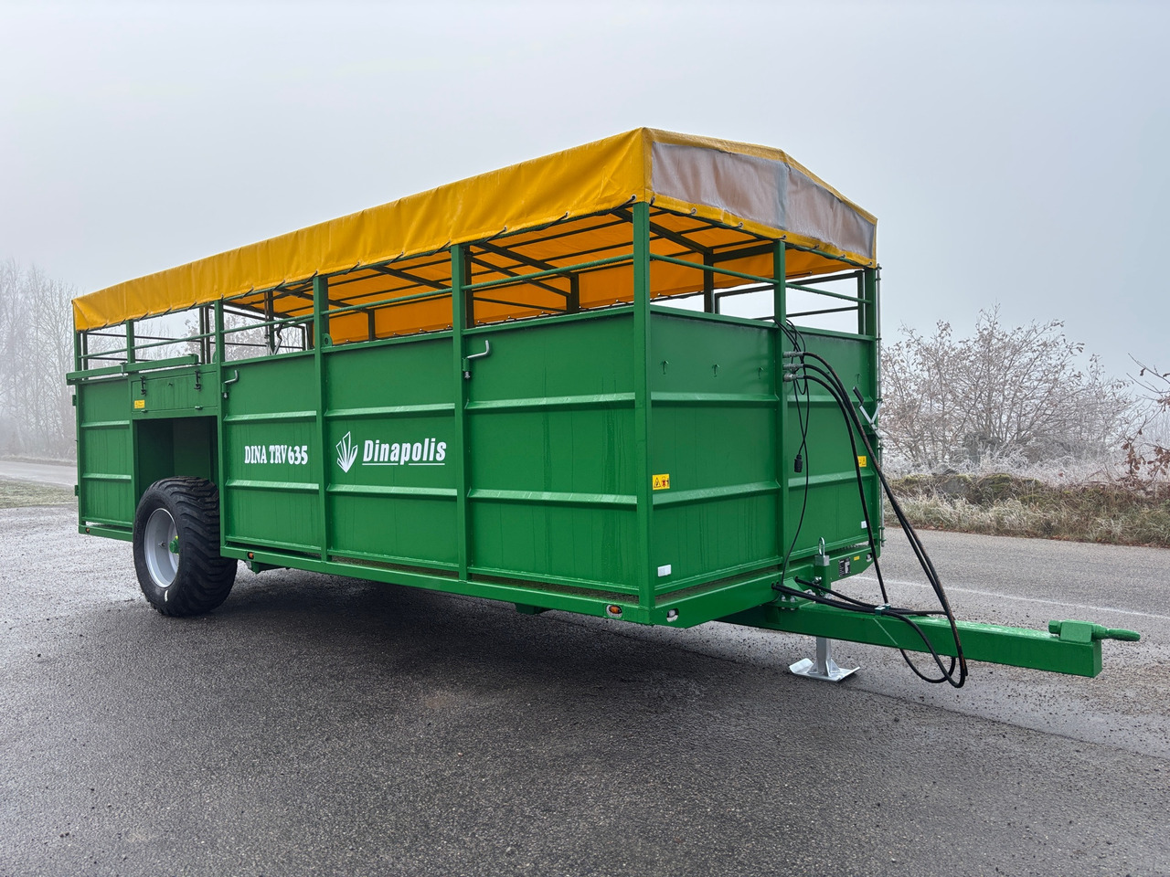 Dinapolis DINA TRV635 - Põllutöö järelhaagis: pilt 1 Dinapolis DINA TRV635 - Põllutöö järelhaagis: pilt 1