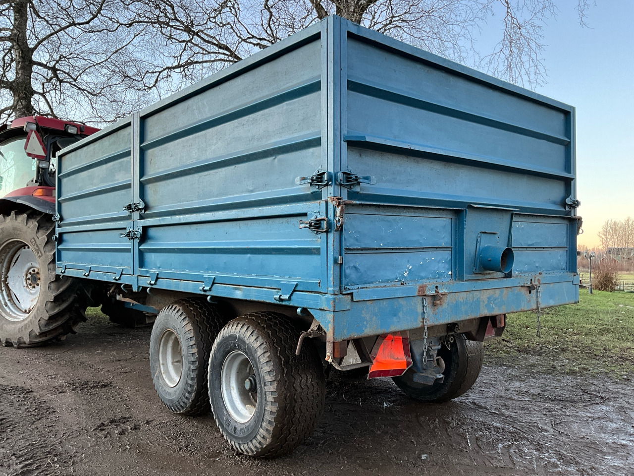 Gisebo 10 ton - Põllutöö järelhaagis: pilt 1 Gisebo 10 ton - Põllutöö järelhaagis: pilt 1