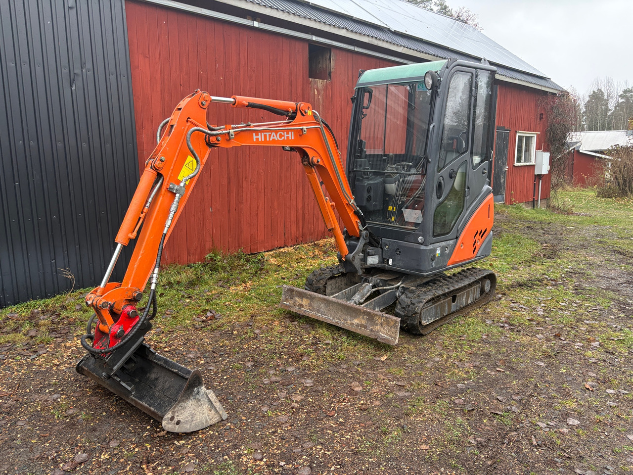 Hitachi ZX18-3 CLR - Ekskavaator: pilt 1 Hitachi ZX18-3 CLR - Ekskavaator: pilt 1