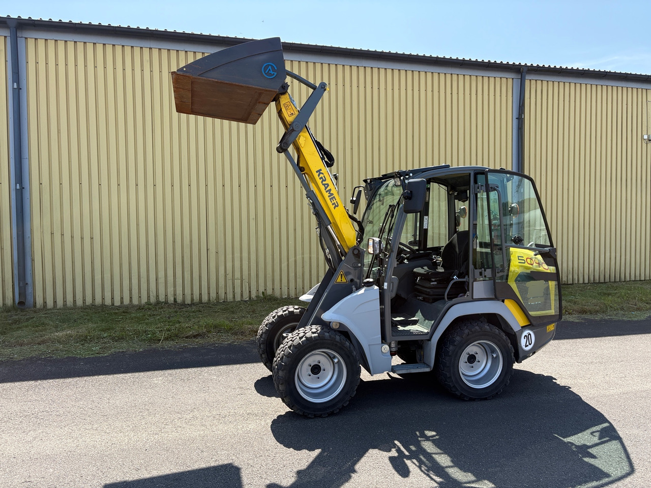 Kramer 5040 - Rataslaadur: pilt 1 Kramer 5040 - Rataslaadur: pilt 1