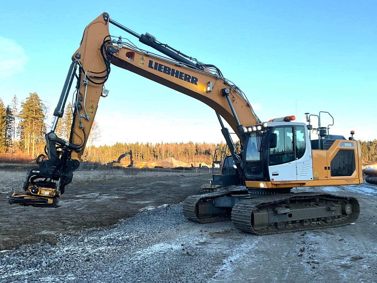 Liebherr R926 LC - Ekskavaator: pilt 1 Liebherr R926 LC - Ekskavaator: pilt 1