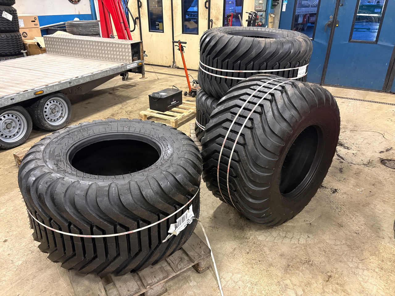 MRL 600/50-22,5 - Rehv - Ehitusmasinad: pilt 1 MRL 600/50-22,5 - Rehv - Ehitusmasinad: pilt 1