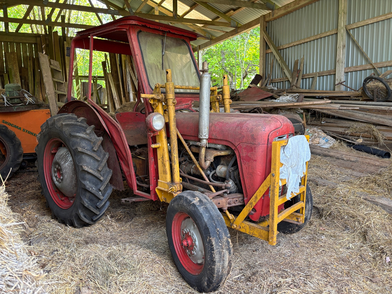 Massey Ferguson 35 - Traktor: pilt 1 Massey Ferguson 35 - Traktor: pilt 1