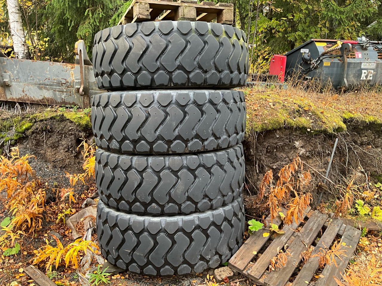Michelin 20.5R25 - Rehv - Ehitusmasinad: pilt 1 Michelin 20.5R25 - Rehv - Ehitusmasinad: pilt 1