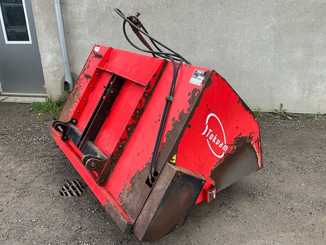 Tokvam Sma 1500 - Liiva-/ Soolajaotur: pilt 1 Tokvam Sma 1500 - Liiva-/ Soolajaotur: pilt 1