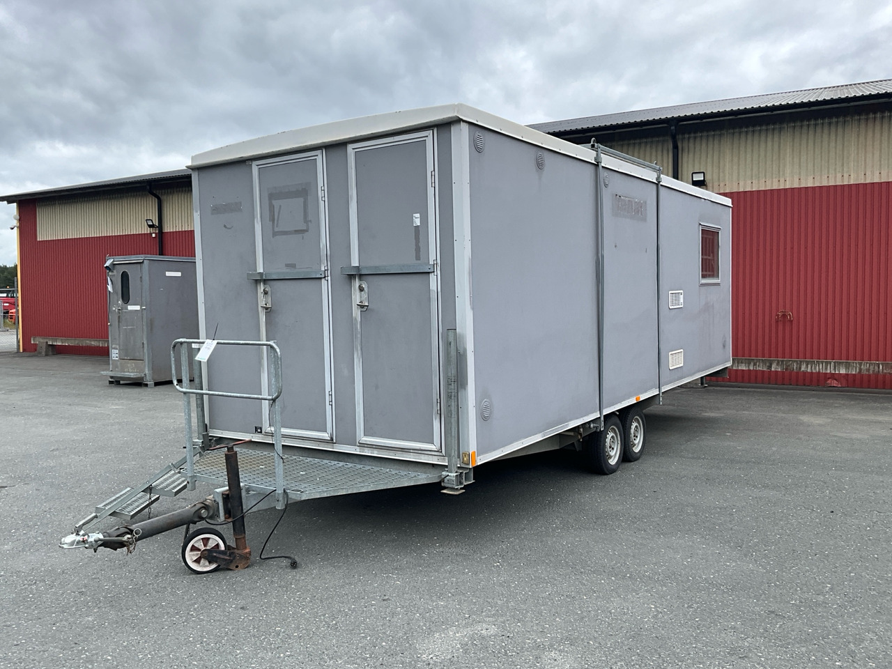 Valla Industrier DTPV-6 - Ehitusmahuti, Haagis: pilt 1 Valla Industrier DTPV-6 - Ehitusmahuti, Haagis: pilt 1