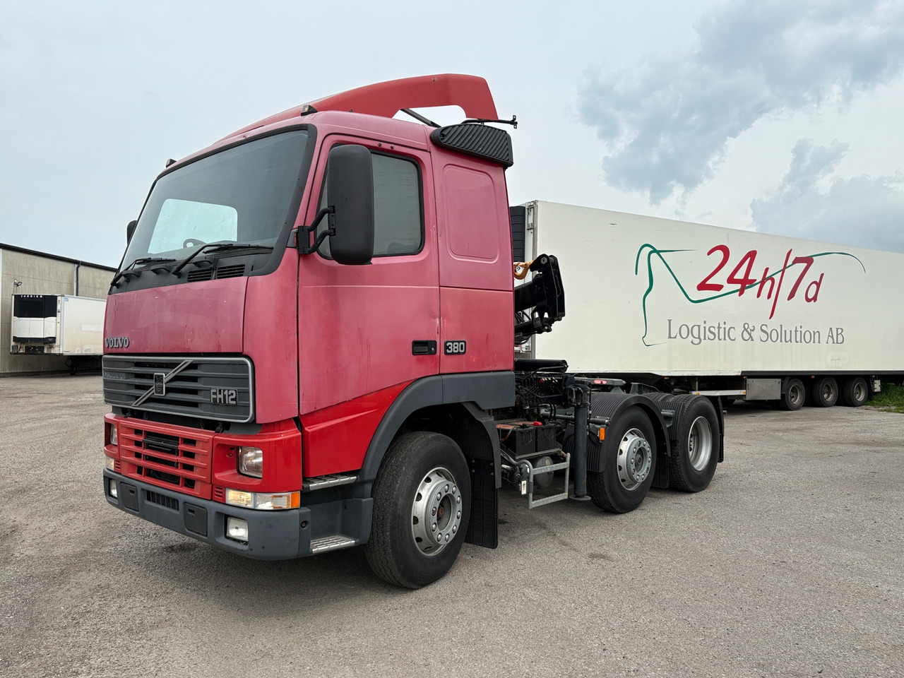 Volvo FH 12 - Veoauto: pilt 1 Volvo FH 12 - Veoauto: pilt 1