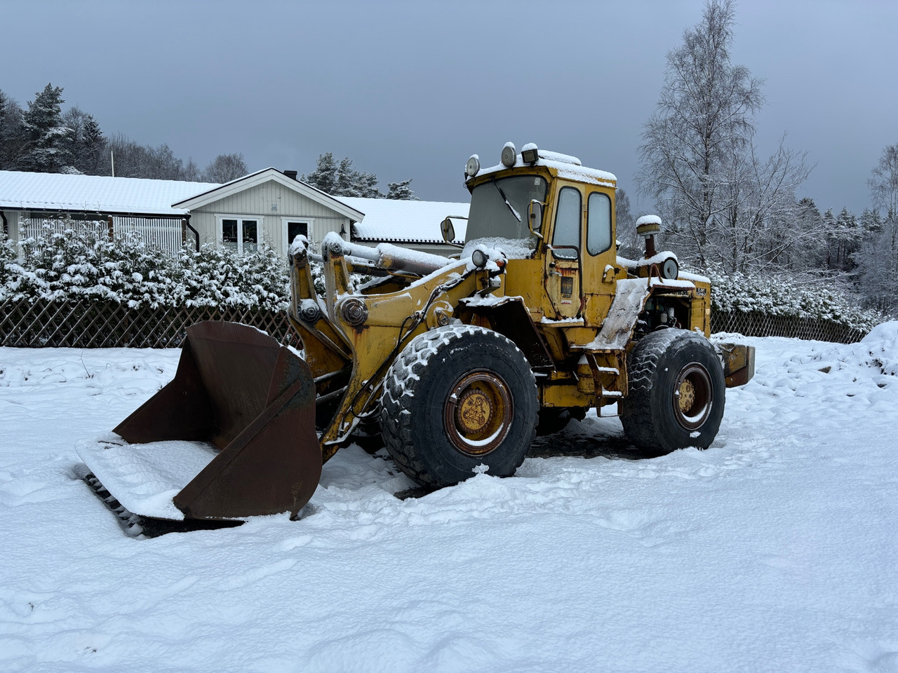 Volvo BM LM 1240 - Rataslaadur: pilt 1 Volvo BM LM 1240 - Rataslaadur: pilt 1