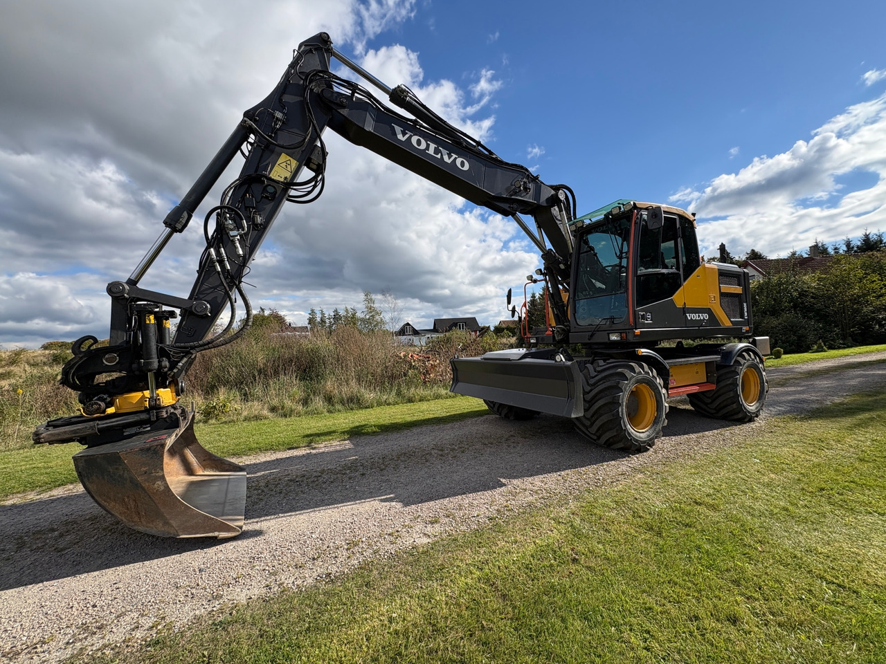Volvo EW160E - Ekskavaator: pilt 1 Volvo EW160E - Ekskavaator: pilt 1