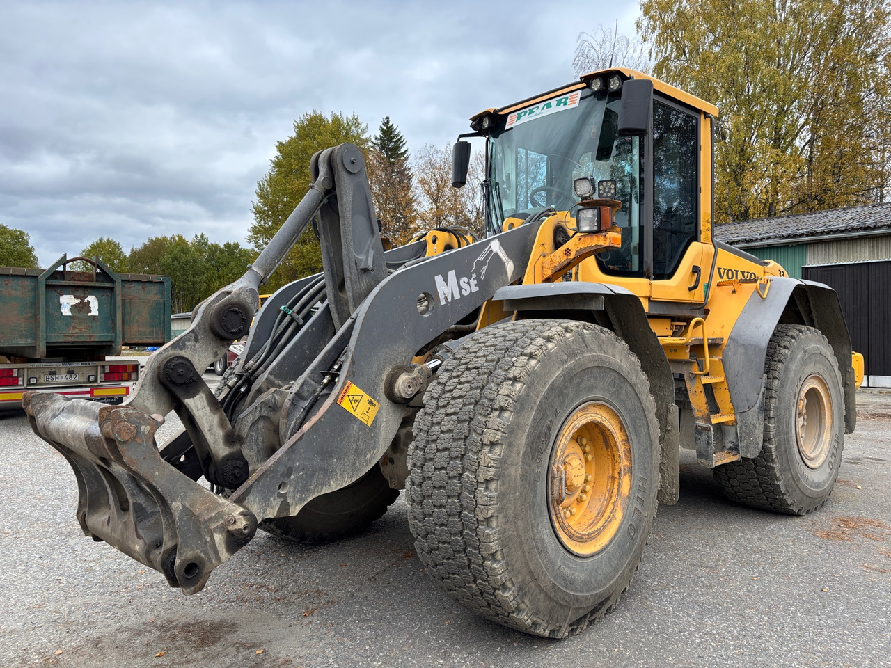Volvo L110 F - Rataslaadur: pilt 1 Volvo L110 F - Rataslaadur: pilt 1