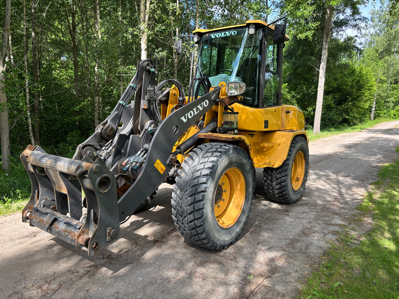 Volvo L35G - Rataslaadur: pilt 1 Volvo L35G - Rataslaadur: pilt 1