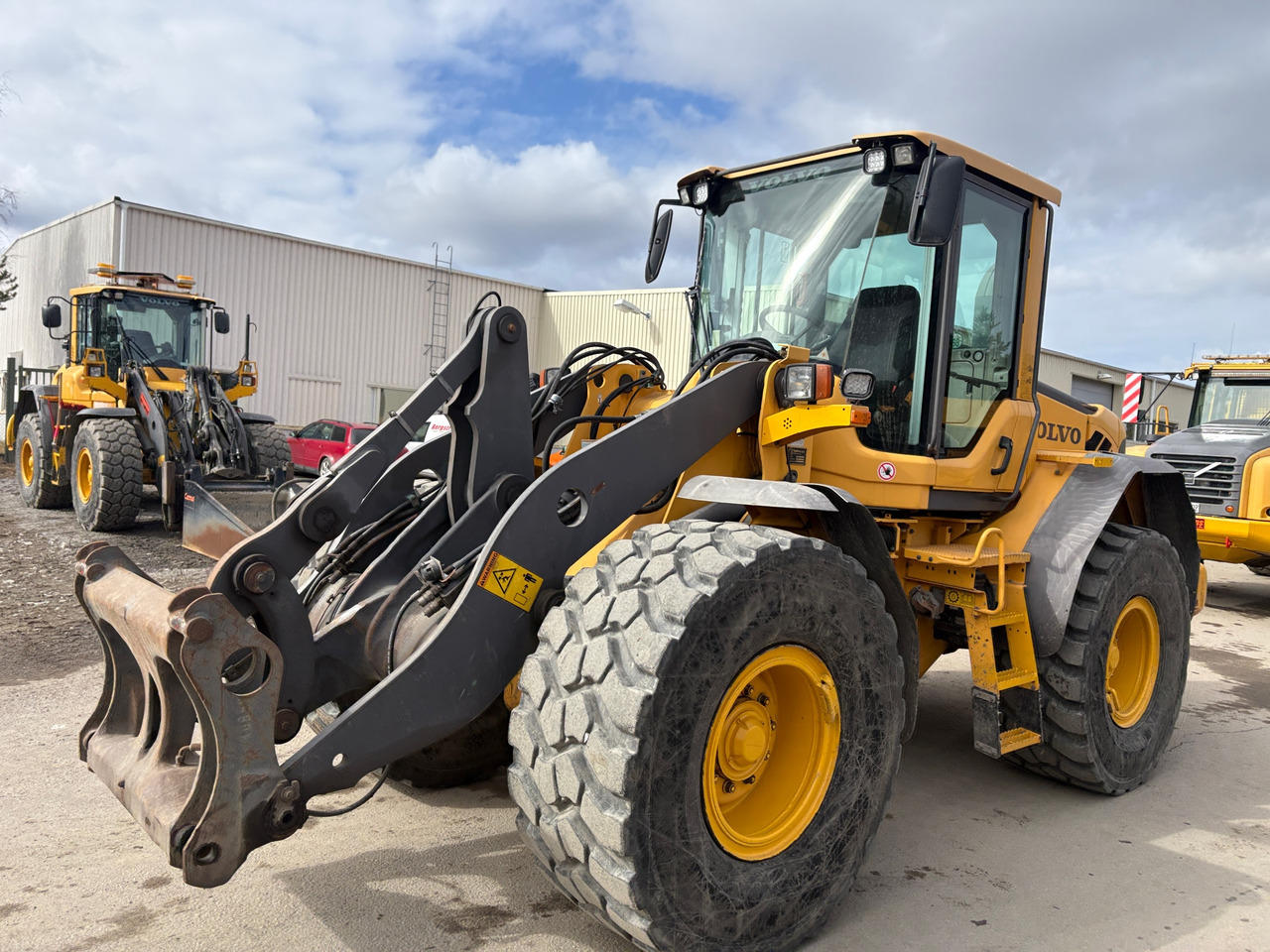 Volvo L60F - Rataslaadur: pilt 1 Volvo L60F - Rataslaadur: pilt 1