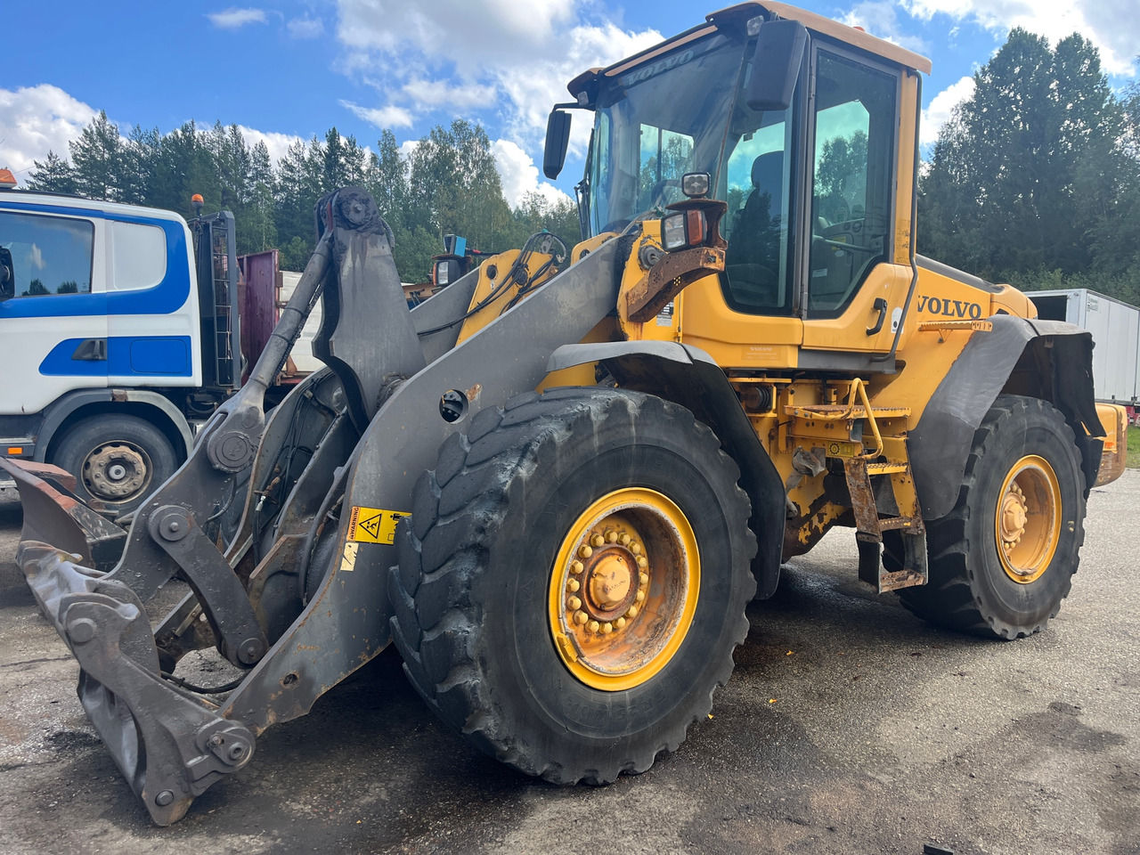Volvo L90F - Rataslaadur: pilt 1 Volvo L90F - Rataslaadur: pilt 1