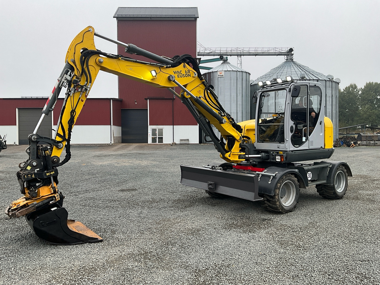 Wacker Neuson - Ekskavaator: pilt 1 Wacker Neuson - Ekskavaator: pilt 1