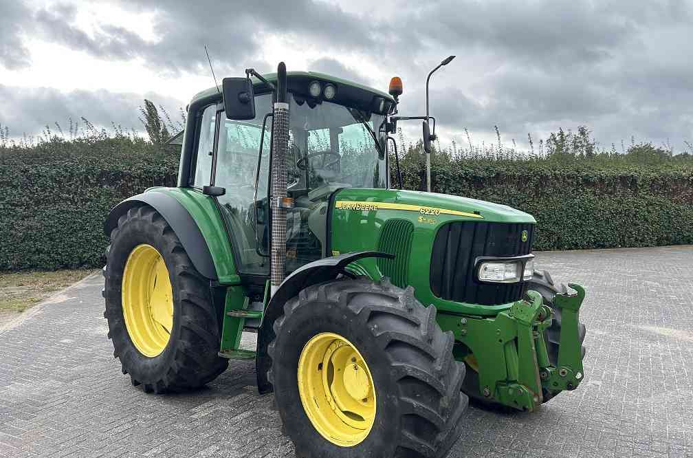John Deere 6220 premium - Traktor: pilt 4 John Deere 6220 premium - Traktor: pilt 4