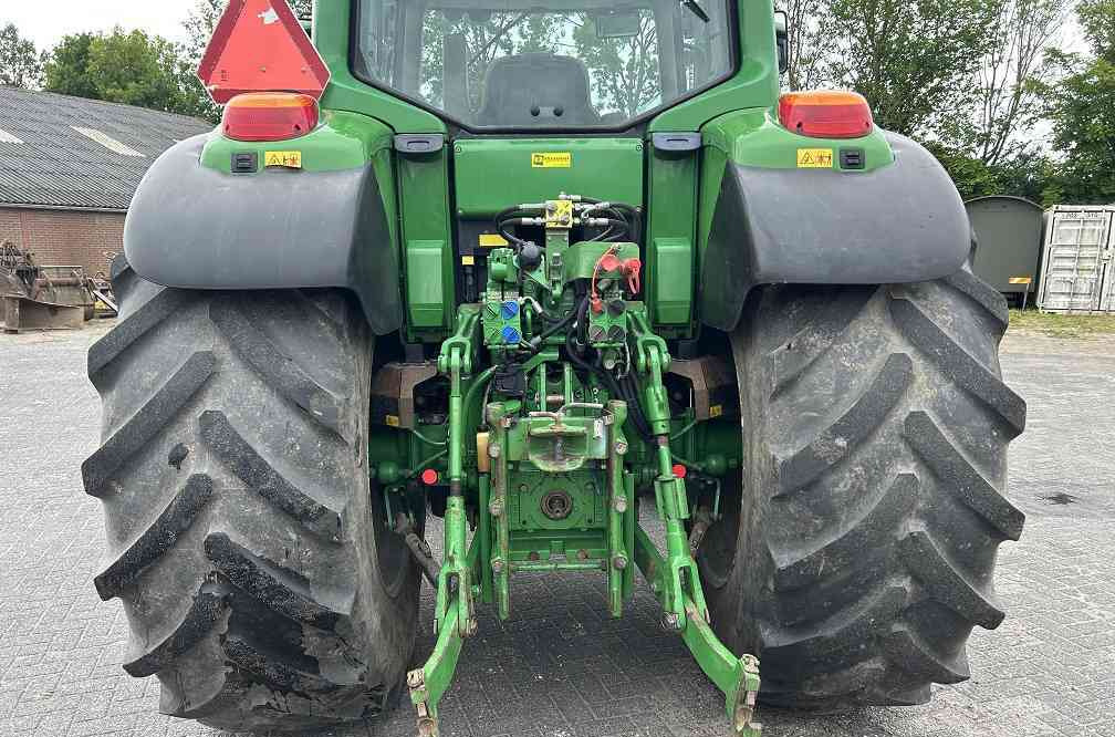 John Deere 6630 premium, 7100 uur, tls, pto, gps - Traktor: pilt 3 John Deere 6630 premium, 7100 uur, tls, pto, gps - Traktor: pilt 3
