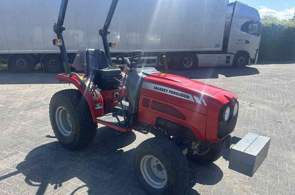 Massey Ferguson 1525 hydrostaat - Traktor: pilt 5 Massey Ferguson 1525 hydrostaat - Traktor: pilt 5