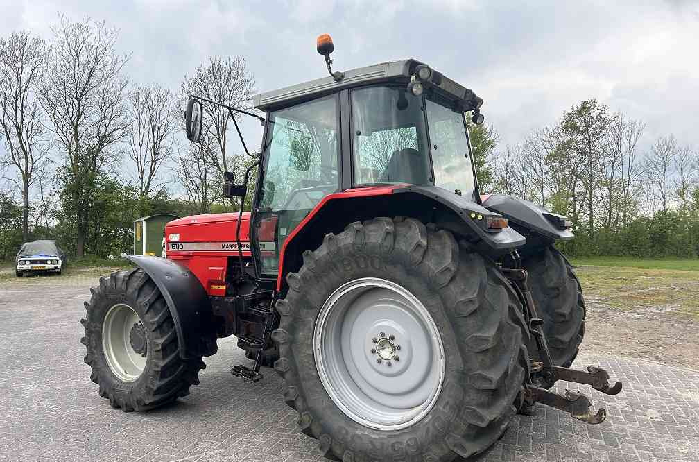 Massey Ferguson 8110 dynashift - Traktor: pilt 2 Massey Ferguson 8110 dynashift - Traktor: pilt 2