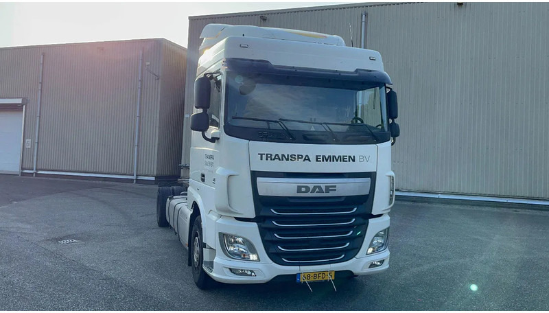 DAF XF 440 Daf XF106 Chassis cabine clean euro6 - Kabiinišassiiga veoauto: pilt 1 DAF XF 440 Daf XF106 Chassis cabine clean euro6 - Kabiinišassiiga veoauto: pilt 1