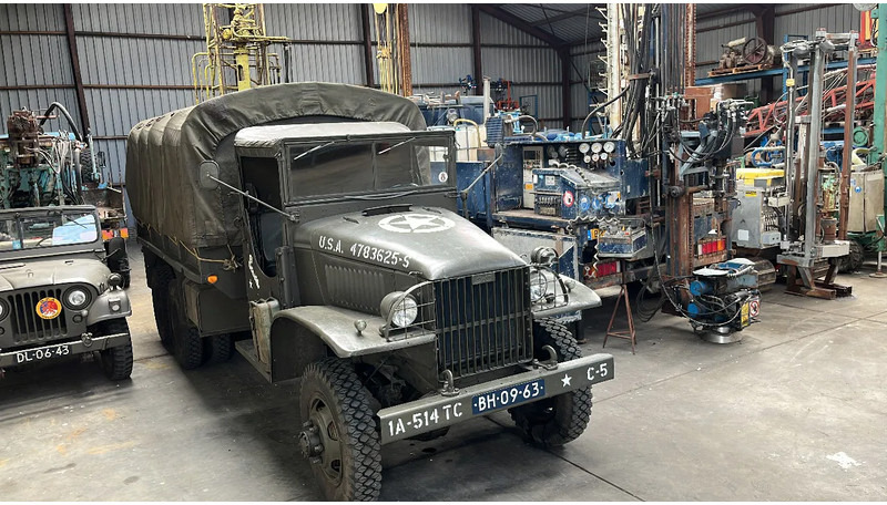 GMC CCKW 353 CCKW 353 Banjo axle GMC CCKW 353 Banjo axle - Kasti veoauto: pilt 1 GMC CCKW 353 CCKW 353 Banjo axle GMC CCKW 353 Banjo axle - Kasti veoauto: pilt 1