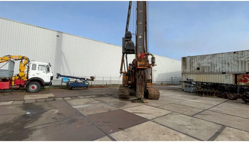 Hitachi EX200 LC Driller - Puurimisplatvorm: pilt 4 Hitachi EX200 LC Driller - Puurimisplatvorm: pilt 4
