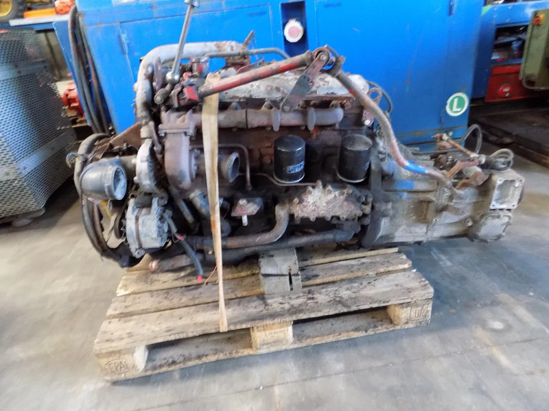 Iveco Iveco 8061 motor met transmissie motor goed. en diverseonderdelen - Mootor - Veoauto: pilt 1 Iveco Iveco 8061 motor met transmissie motor goed. en diverseonderdelen - Mootor - Veoauto: pilt 1
