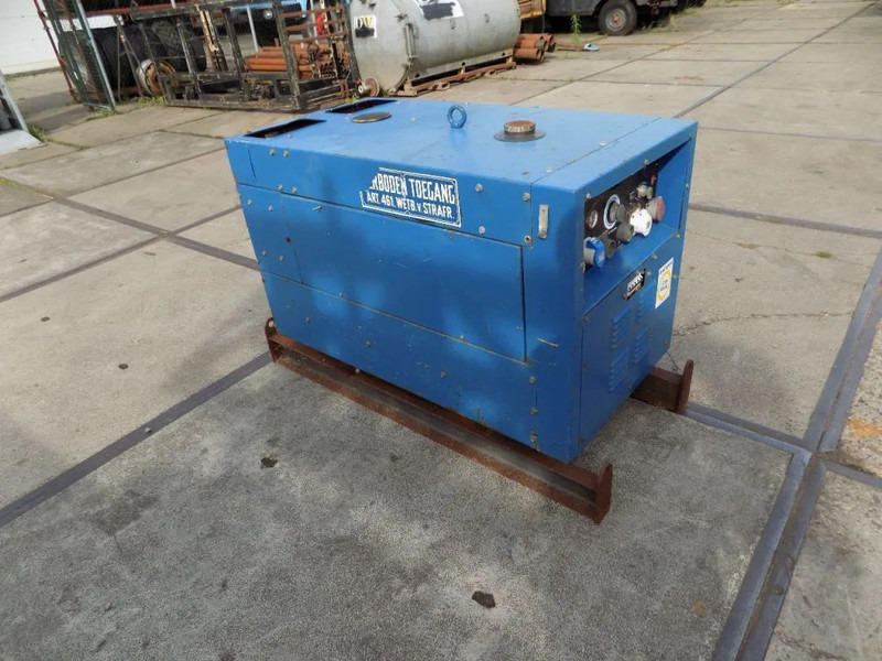 Lincoln Petbow panther 270 Lasdiesel - Generaatorikomplekt: pilt 2 Lincoln Petbow panther 270 Lasdiesel - Generaatorikomplekt: pilt 2