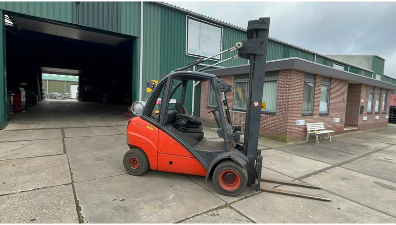 Linde H35T Linde H35 T - Gaasitõstuk: pilt 1 Linde H35T Linde H35 T - Gaasitõstuk: pilt 1