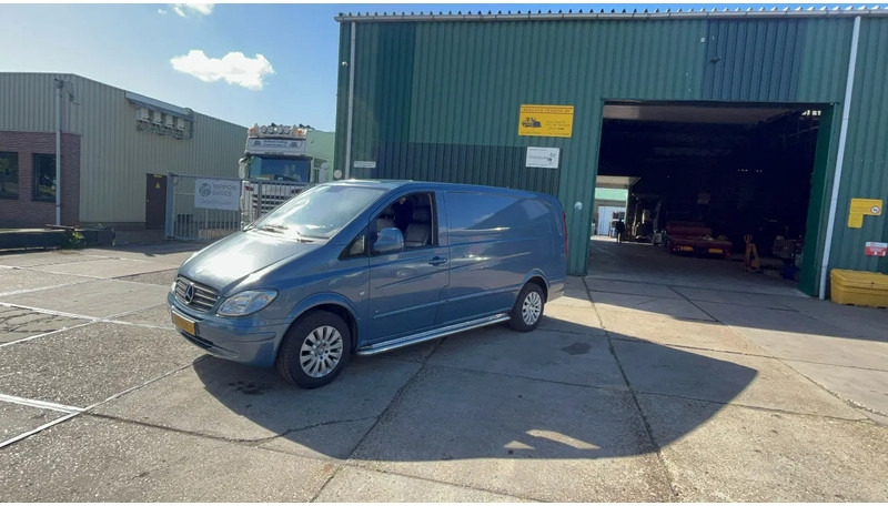 Mercedes-Benz Vito Vito 120 V6 3.0 CDI achter deuren - Väike kaubik: pilt 3 Mercedes-Benz Vito Vito 120 V6 3.0 CDI achter deuren - Väike kaubik: pilt 3