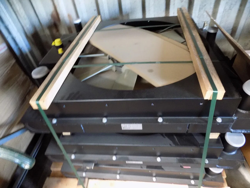 Radiaator Mercedes-Benz mercedes radiator nieuw: pilt 7