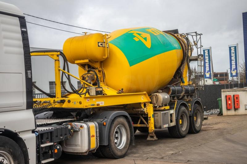 Cifa MOL BETON MIXER/MALAXEUR/MISCHER 10M3 - Betooniveo poolhaagis: pilt 1 Cifa MOL BETON MIXER/MALAXEUR/MISCHER 10M3 - Betooniveo poolhaagis: pilt 1