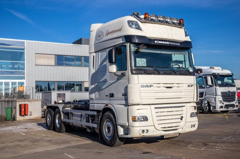 DAF XF 105.460 -6X2-INTARDER+AJK 20 T. - Konkstõstukiga veoauto: pilt 2 DAF XF 105.460 -6X2-INTARDER+AJK 20 T. - Konkstõstukiga veoauto: pilt 2