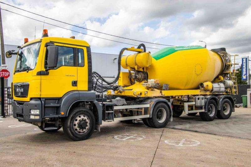 DE BUF BETON MIXER/MALAXEUR/MISCHER 10M3 - Betooniveo poolhaagis: pilt 3 DE BUF BETON MIXER/MALAXEUR/MISCHER 10M3 - Betooniveo poolhaagis: pilt 3