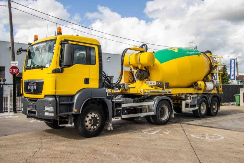 DE BUF BETON MIXER/MALAXEUR/MISCHER 10M3 - Betooniveo poolhaagis: pilt 4 DE BUF BETON MIXER/MALAXEUR/MISCHER 10M3 - Betooniveo poolhaagis: pilt 4