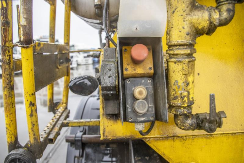 DE BUF BETON MIXER/MALAXEUR/MISCHER-12M3 - Betooniveo poolhaagis: pilt 5 DE BUF BETON MIXER/MALAXEUR/MISCHER-12M3 - Betooniveo poolhaagis: pilt 5