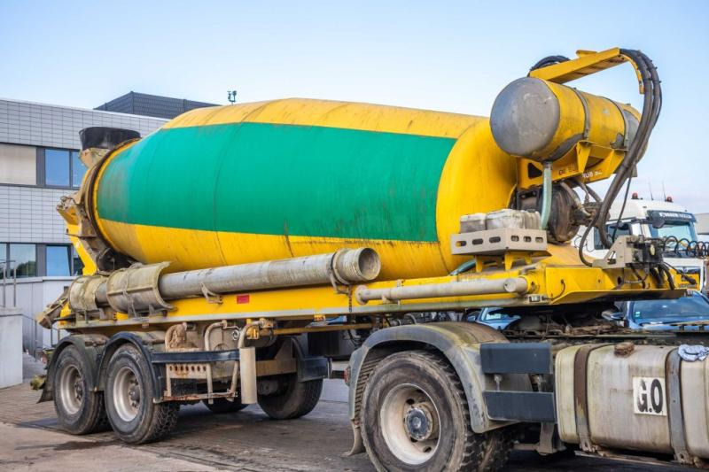 DE BUF BETON MIXER/MISCHER/MALAXEUR12M³ - Betooniveo poolhaagis: pilt 2 DE BUF BETON MIXER/MISCHER/MALAXEUR12M³ - Betooniveo poolhaagis: pilt 2